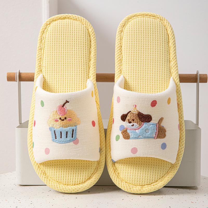 Women Casual Summer Spring Shoes Cute Indoor Slippers 40-41 жовтий
Women Casual Summer Spring Shoes Cute Indoor Slippers 40-41 жовтий