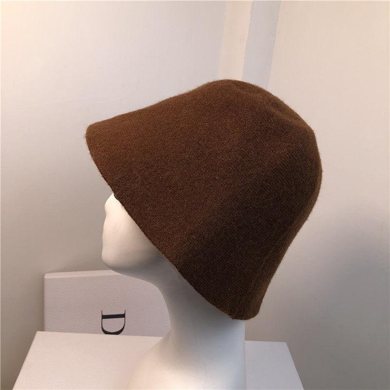 Осінньо-зимова модна тепла панама з однотонної вовни, одноколірна літературна панама кольору мокко, тренд One size
Осінньо-зимова модна тепла панама з однотонної вовни, одноколірна літературна панама кольору мокко, тренд One size
