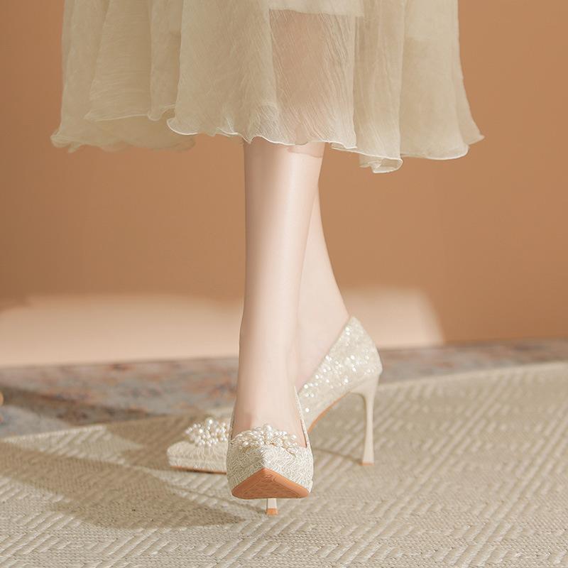 Champagne wedding shoes, bridal shoes, main wedding dress, Xiuhe two, wear light mouth, thin heels, not tired, waterproof table feet, high heels 39
Champagne wedding shoes, bridal shoes, main wedding dress, Xiuhe two, wear light mouth, thin heels, not tired, waterproof table feet, high heels 39