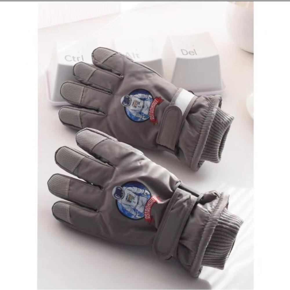 Детские лыжные теплые перчатки
Детские лыжные теплые перчатки