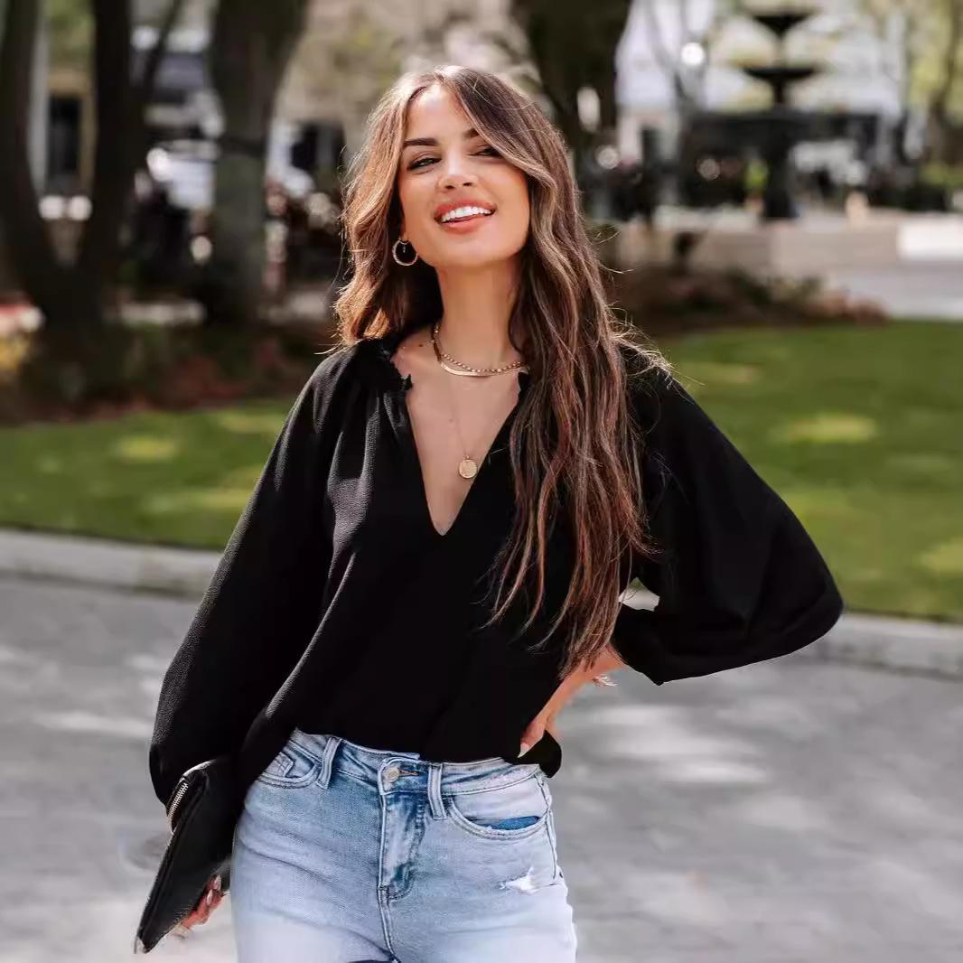 2025 spring and autumn new women s clothing cool long-sleeved shirt solid color comfortable casual V-neck loose top S белый
2025 spring and autumn new women s clothing cool long-sleeved shirt solid color comfortable casual V-neck loose top S белый