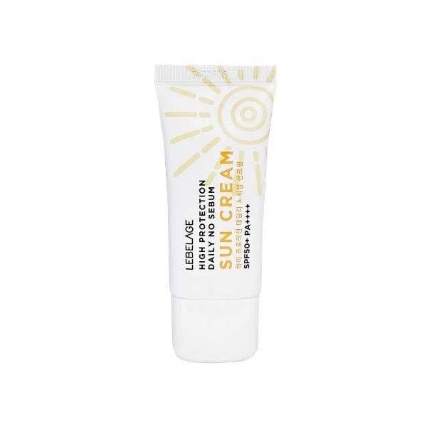 LEBELAGE High Protection Daily No-Sebum Sun Cream 30mL
LEBELAGE High Protection Daily No-Sebum Sun Cream 30mL