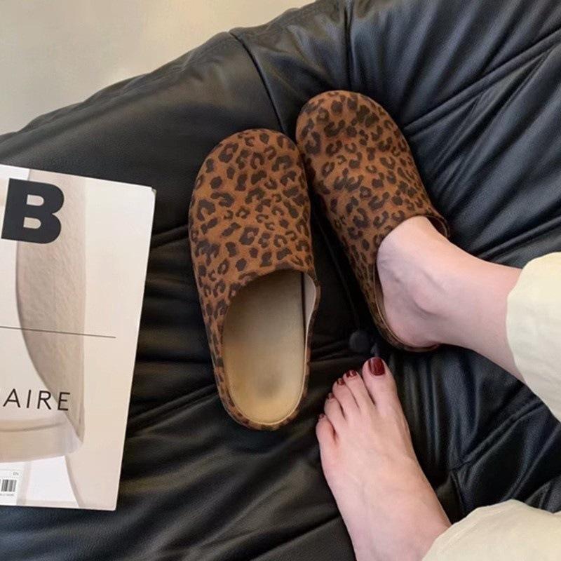 Hong Kong leopard print women 2025 autumn new casual outer wear thick bottom lazy bag head half drag 40 коричневий
Hong Kong leopard print women 2025 autumn new casual outer wear thick bottom lazy bag head half drag 40 коричневий