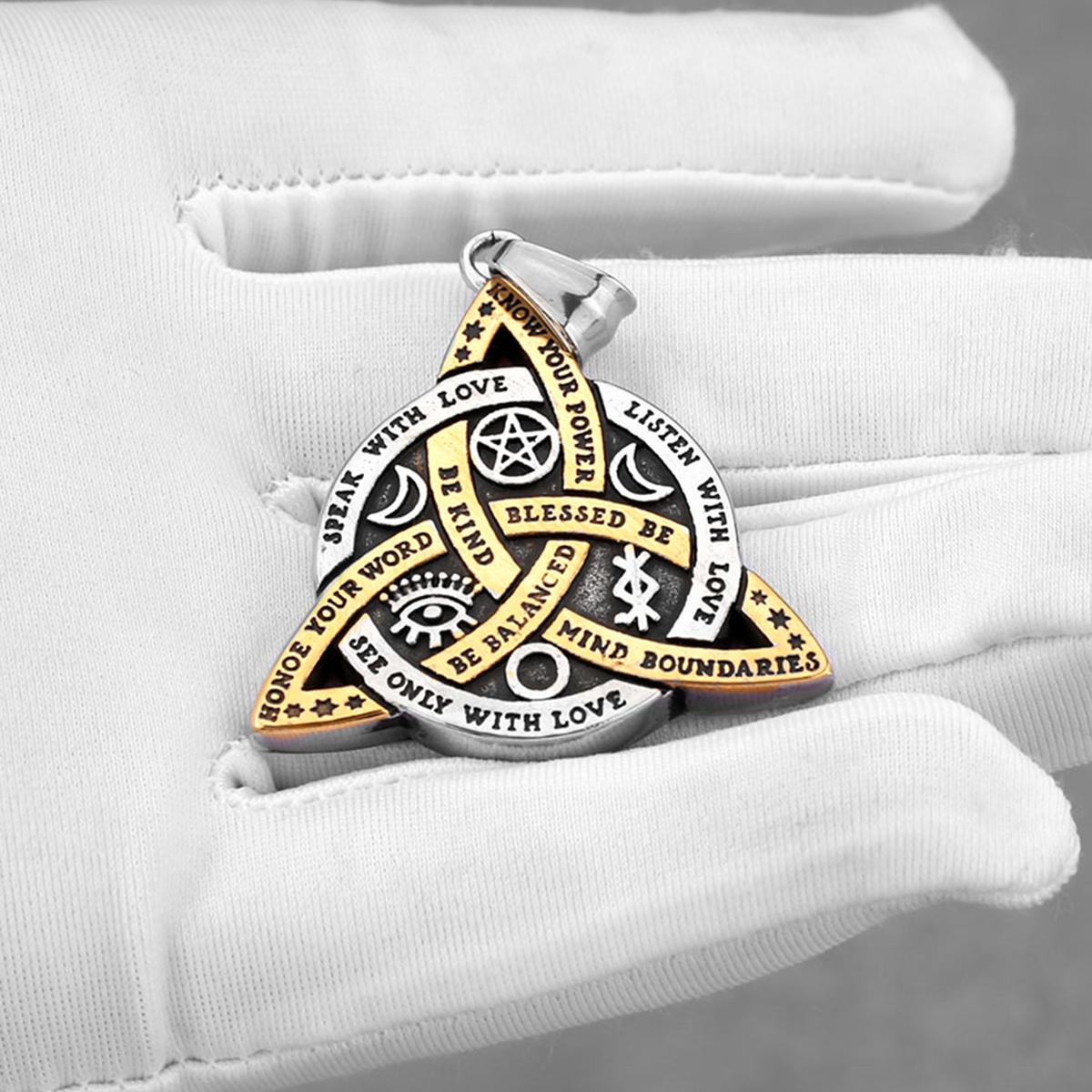 Stainless Steel Vikings Odin Trinity Necklace Men s Nordic Rune Letter Pendant Necklace Vintage Amulet Male Jewelry
Stainless Steel Vikings Odin Trinity Necklace Men s Nordic Rune Letter Pendant Necklace Vintage Amulet Male Jewelry