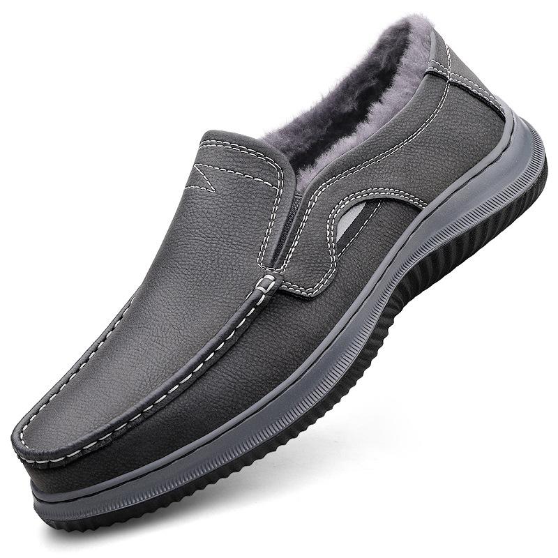 Autumn men s shoes leather soft sole foot cover casual versatile leather shoes one pedal velvet warm men s shoes 45
Autumn men s shoes leather soft sole foot cover casual versatile leather shoes one pedal velvet warm men s shoes 45