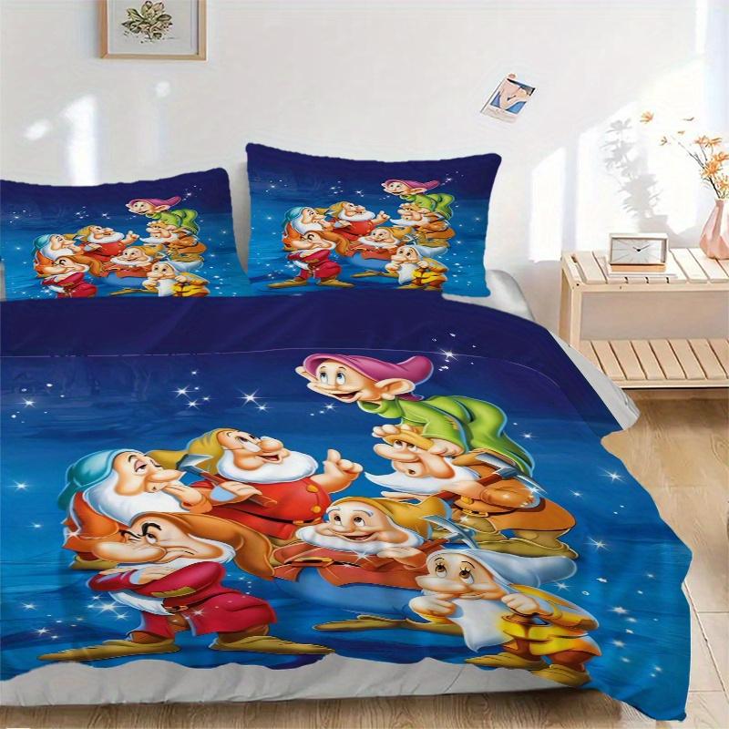 3pcs Disney Snow White Seven Dwarfs Printed Quilt Set, Includes 1 Quilt Cover and 2 Pillowcases, Machine Washable, Suitable for All Seasons. 135x200cm
3pcs Disney Snow White Seven Dwarfs Printed Quilt Set, Includes 1 Quilt Cover and 2 Pillowcases, Machine Washable, Suitable for All Seasons. 135x200cm