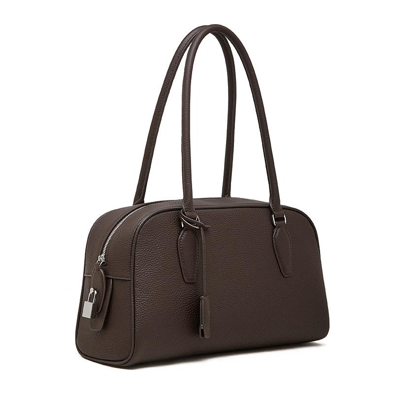 New row india bowling bag boston bag simple first layer cowhide long handle single shoulder armpit 33*12*21 темно-коричневого кольору
New row india bowling bag boston bag simple first layer cowhide long handle single shoulder armpit 33*12*21 темно-коричневого кольору