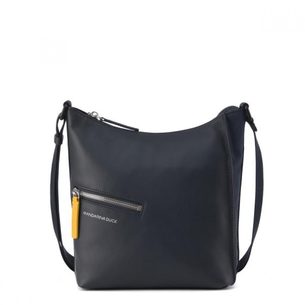 Mandarina Duck Cross Bag Basket 8st03083 Single option
Mandarina Duck Cross Bag Basket 8st03083 Single option
