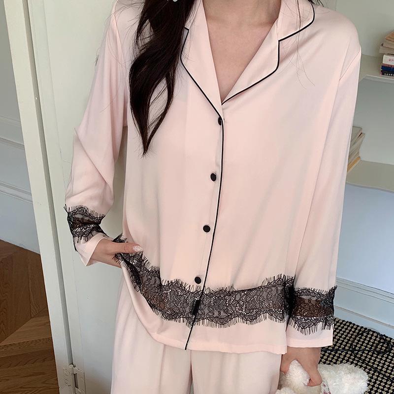 Жіночий елегантний шовковий мереживний піжамний комплект - Розкішний з довгим рукавом та штанами, м який для дому або виходу M (80-100 Jin) рожевий
Жіночий елегантний шовковий мереживний піжамний комплект - Розкішний з довгим рукавом та штанами, м який для дому або виходу M (80-100 Jin) рожевий