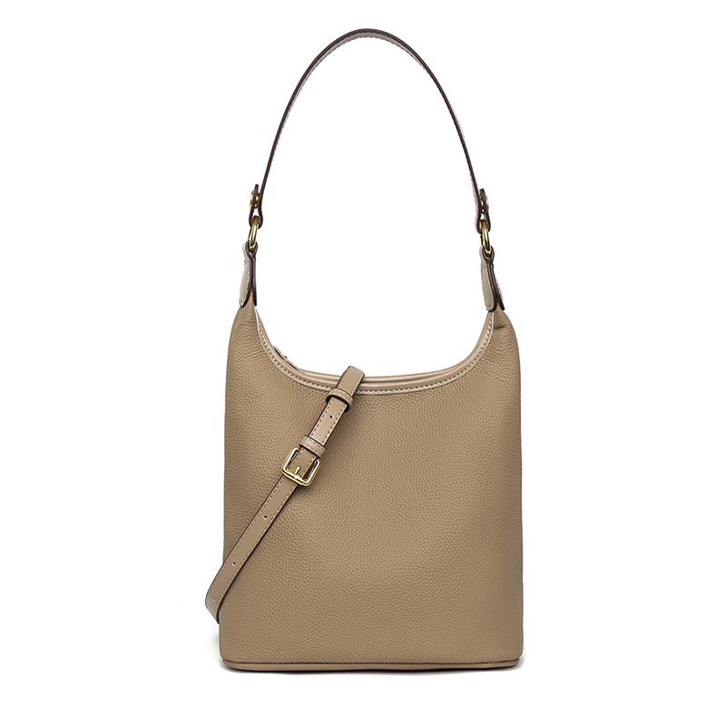 New leather women s bag first layer cowhide simple casual bucket bag shoulder messenger bag women хакі
New leather women s bag first layer cowhide simple casual bucket bag shoulder messenger bag women хакі