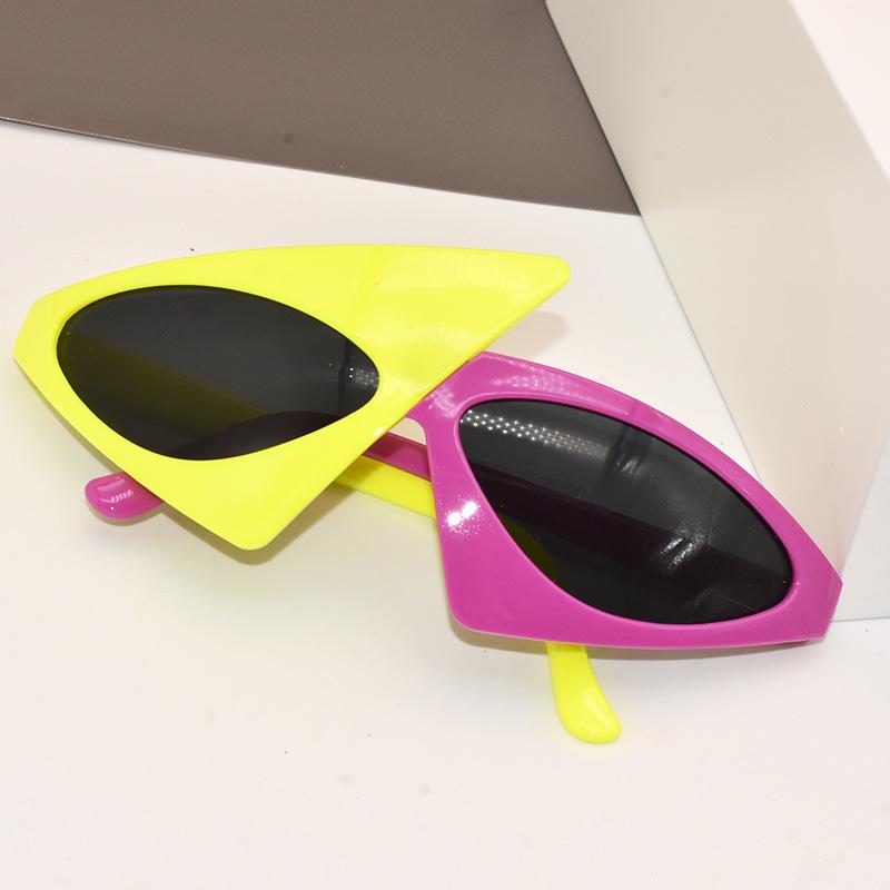 Вечеринка Очки Хип-Хоп Розовые Зеленые Солнцезащитные Очки Музыкальный Фестиваль Треугольные Очки Смешные.
Вечеринка Очки Хип-Хоп Розовые Зеленые Солнцезащитные Очки Музыкальный Фестиваль Треугольные Очки Смешные.