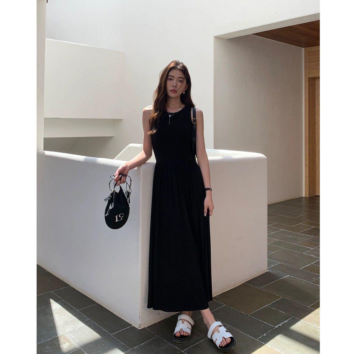 Women s Plus Size Modal Sleeveless Knee-Length Vest Dress - Waist-Cinched, Strappy Spring/Summer Outerwear & Inner Layer L (50-60 kg) чорний
Women s Plus Size Modal Sleeveless Knee-Length Vest Dress - Waist-Cinched, Strappy Spring/Summer Outerwear & Inner Layer L (50-60 kg) чорний