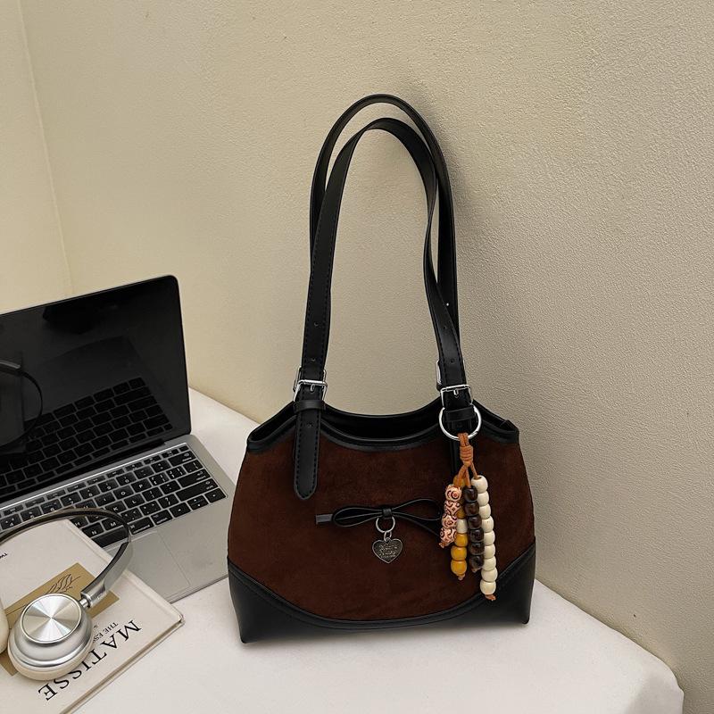 Retro Leopard Print Faux Suede Women s Shoulder Bags Sweet and Cool Bowknot Ladies Armpit Bag Fashion Versatile Female Tote Bag Only bag
Retro Leopard Print Faux Suede Women s Shoulder Bags Sweet and Cool Bowknot Ladies Armpit Bag Fashion Versatile Female Tote Bag Only bag