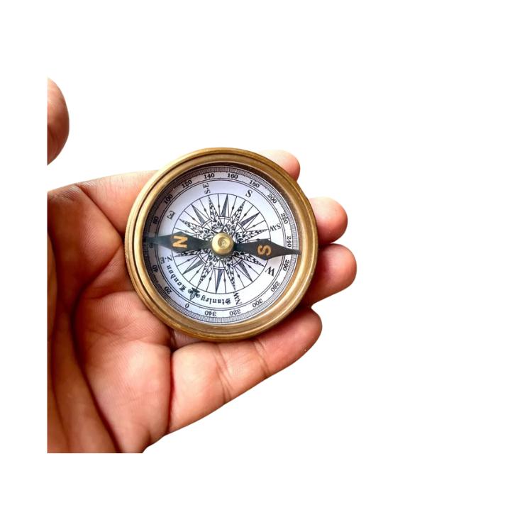 Антикварний старовинний латунний кишеньковий компас Латунний морський компас Морський компас у подарунок
Антикварний старовинний латунний кишеньковий компас Латунний морський компас Морський компас у подарунок