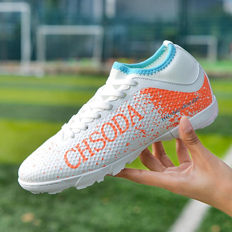New broken nails football shoes short nails women s students men s children s training shoes low-top nails fashion sports shoes 44
New broken nails football shoes short nails women s students men s children s training shoes low-top nails fashion sports shoes 44