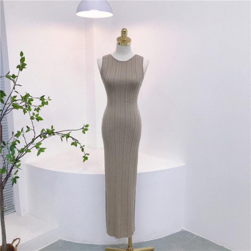Summer Gentle Round Neck Sleeveless Slit Maxi Dress One Size хакі
Summer Gentle Round Neck Sleeveless Slit Maxi Dress One Size хакі