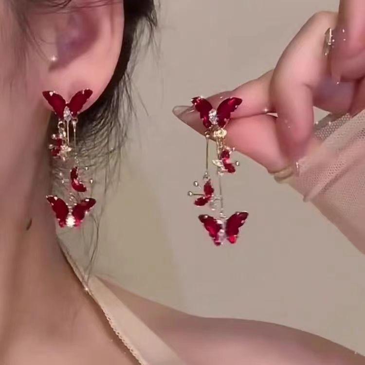 Сережки-китиці з вістерії-метелика - Фіолетовий циркон, стиль морі
Сережки-китиці з вістерії-метелика - Фіолетовий циркон, стиль морі