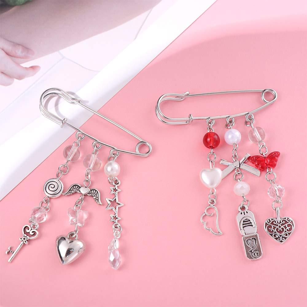 Y2k Gothic Sweet Brooch Clip Bag Charm Beaded Brooch Fashion Outfit Beaded Bag Pins Shirt Collar рожевий
Y2k Gothic Sweet Brooch Clip Bag Charm Beaded Brooch Fashion Outfit Beaded Bag Pins Shirt Collar рожевий