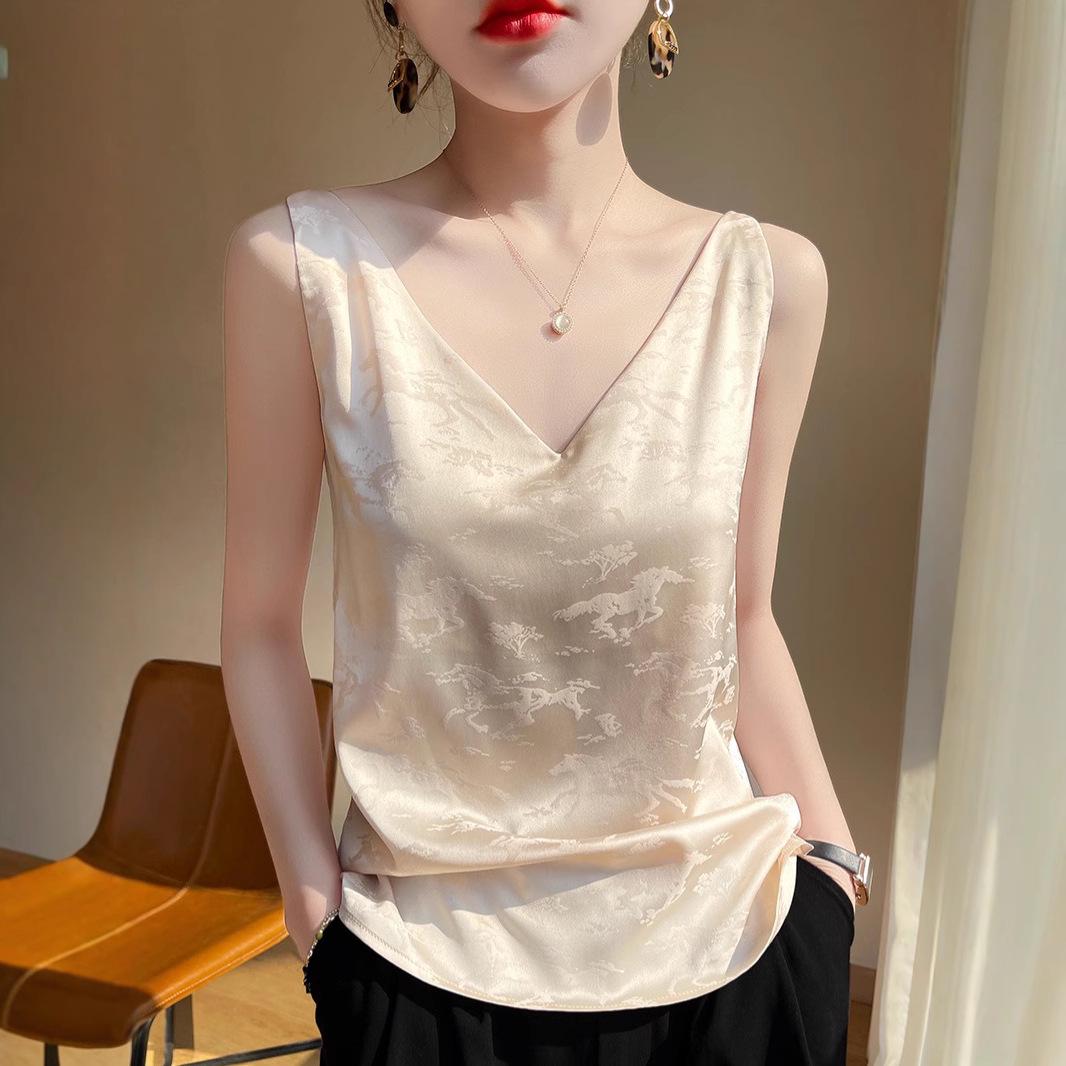 Women s French Silk Satin V-Neck Camisole with Butterfly Print and Wide Straps XXXL
Women s French Silk Satin V-Neck Camisole with Butterfly Print and Wide Straps XXXL