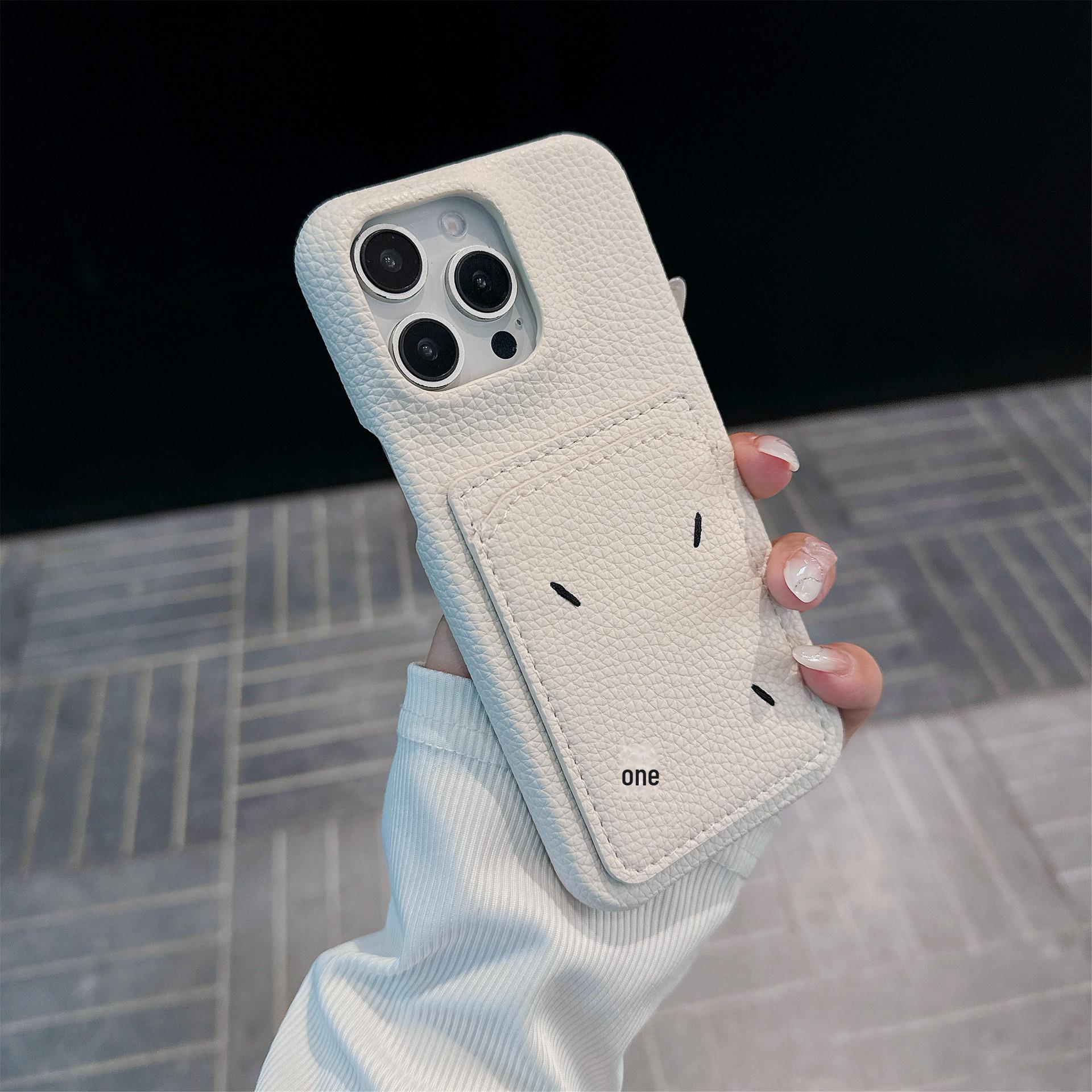 Модний чохол Anti-Fall з вишивкою для Apple iPhone 15 Pro/Max 14 Pro Max
Модний чохол Anti-Fall з вишивкою для Apple iPhone 15 Pro/Max 14 Pro Max