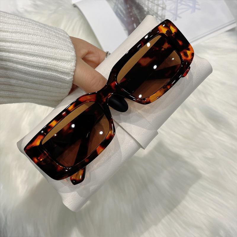 JYL TS Driving Sunglasses Men UV Protection Big Frame LBP3938 A-9316 світло-малиновий колір
JYL TS Driving Sunglasses Men UV Protection Big Frame LBP3938 A-9316 світло-малиновий колір
