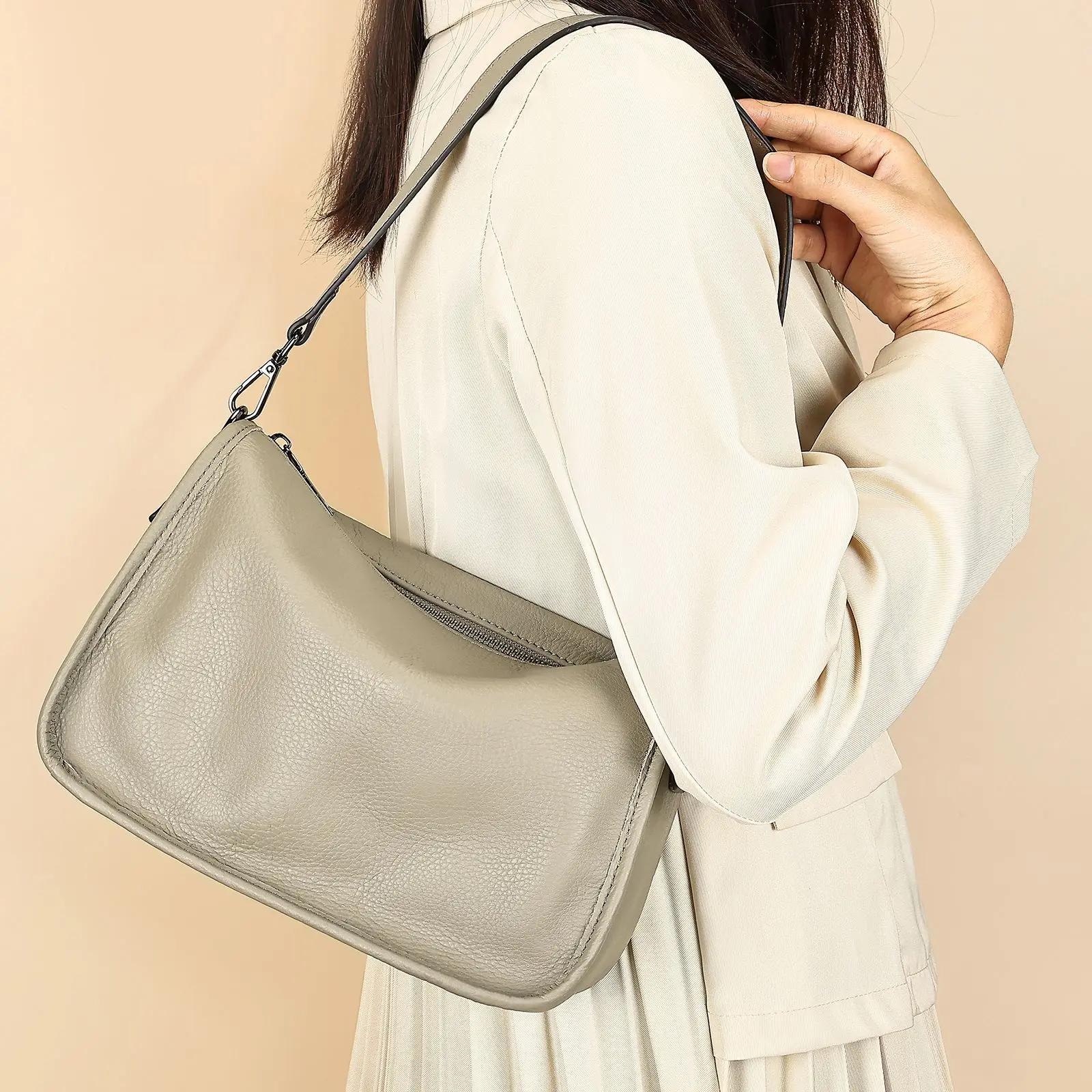 Women Shoulder Bag Genuine Leather Crossbody Bags Wide Strap Female Messenger Bags Under Arm Purse Bag for Women
Women Shoulder Bag Genuine Leather Crossbody Bags Wide Strap Female Messenger Bags Under Arm Purse Bag for Women