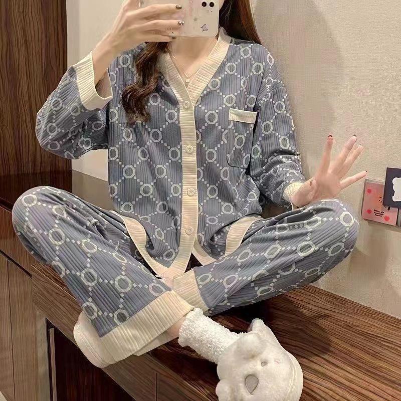 G5Z Women s Long Sleeve Loose Pajamas - Air Cotton, Cartoon, Thickened for Spring, Autumn & Winter, Korean Style. XL
G5Z Women s Long Sleeve Loose Pajamas - Air Cotton, Cartoon, Thickened for Spring, Autumn & Winter, Korean Style. XL