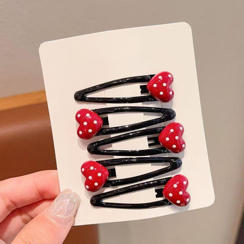 Children s Bangs Broken Hair BB Clip, Little Girl s Red Polka Dot Side Baby s Forehead Small Hairpin Does Not Hurt Hair
Children s Bangs Broken Hair BB Clip, Little Girl s Red Polka Dot Side Baby s Forehead Small Hairpin Does Not Hurt Hair