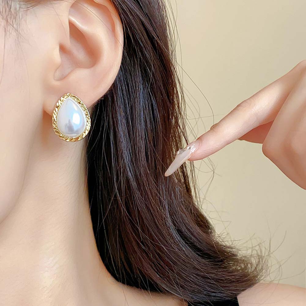 Water Droplet Shape Pearl Stud Earrings Ear Accessories Korean Style Earrings Pearl Ear Stud Party белый
Water Droplet Shape Pearl Stud Earrings Ear Accessories Korean Style Earrings Pearl Ear Stud Party белый