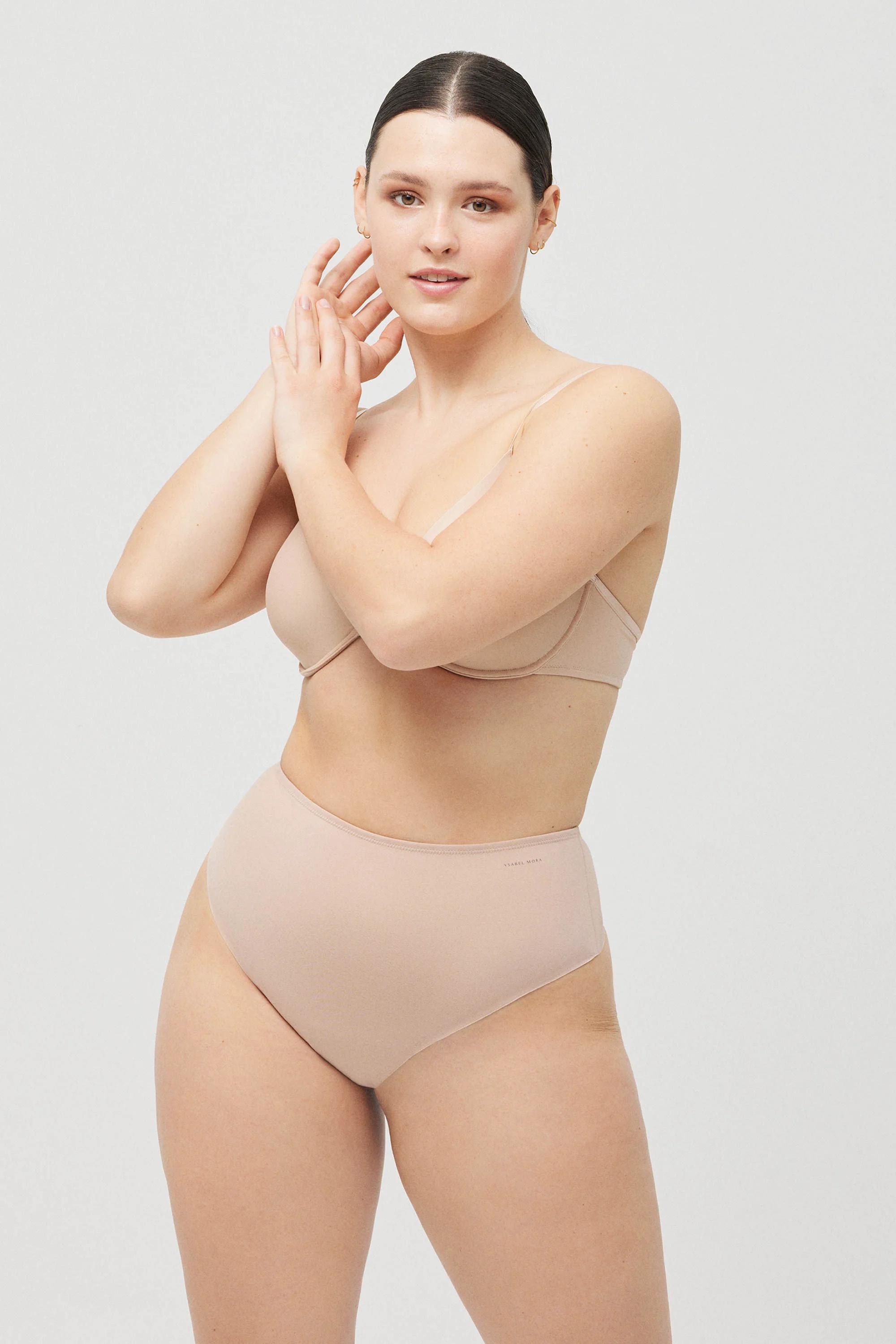 Моделюючі трусики стрінг Ysabel Mora (80815) 6(2XL) тілесний
Моделюючі трусики стрінг Ysabel Mora (80815) 6(2XL) тілесний