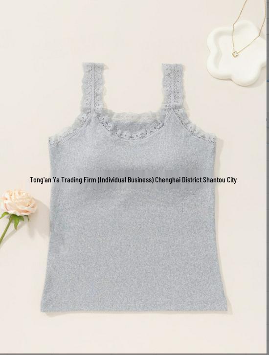 European & American Women s Slim Camisole with Chest Pads - Versatile Inner & Outer Wear Top Small
European & American Women s Slim Camisole with Chest Pads - Versatile Inner & Outer Wear Top Small