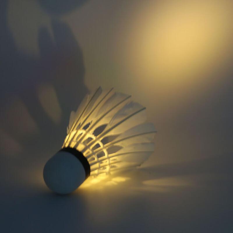 WEZHO LED Luminous Duck Feather Badminton Shuttlecocks
WEZHO LED Luminous Duck Feather Badminton Shuttlecocks