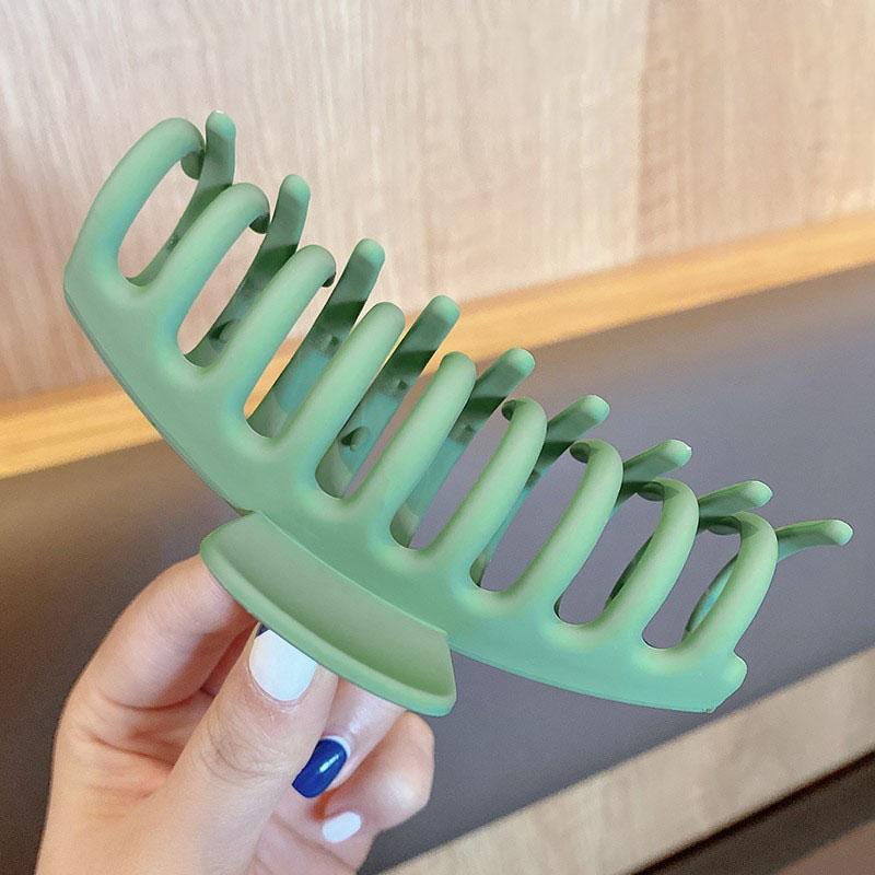 Большая акриловая заколка-краб для волос с матовым покрытием, сильная фиксация, заколка для объемных волос, для создания прически пучок, нескользящая, минималистичный аксессуар для волос зелёный
Большая акриловая заколка-краб для волос с матовым покрытием, сильная фиксация, заколка для объемных волос, для создания прически пучок, нескользящая, минималистичный аксессуар для волос зелёный