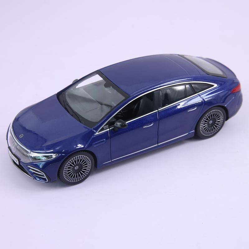 Maisto 1:27 Simulation Mercedes Benz EQS Alloy Car Model doors on both sides that can be opened suitable for collection синій
Maisto 1:27 Simulation Mercedes Benz EQS Alloy Car Model doors on both sides that can be opened suitable for collection синій