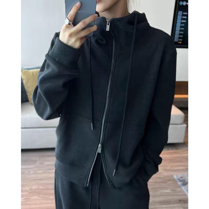 European Style Plus Size Autumn Hooded Jacket & Pants Set - Chic Casual Sportswear for Women M
European Style Plus Size Autumn Hooded Jacket & Pants Set - Chic Casual Sportswear for Women M