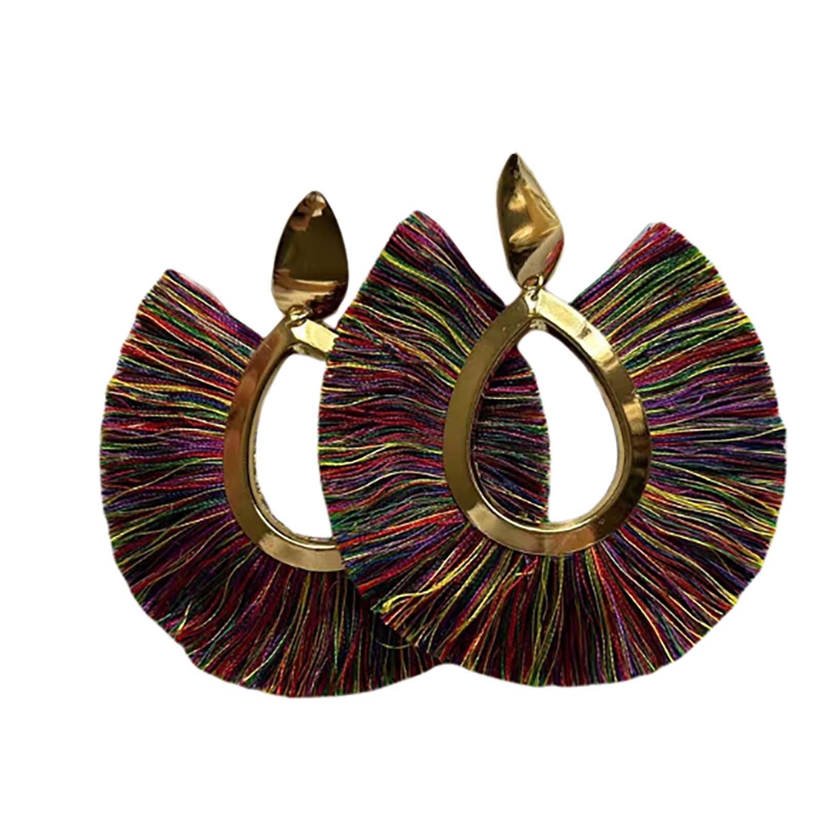 Серьги в стиле ретро с веерообразными кисточками One Size
Серьги в стиле ретро с веерообразными кисточками One Size