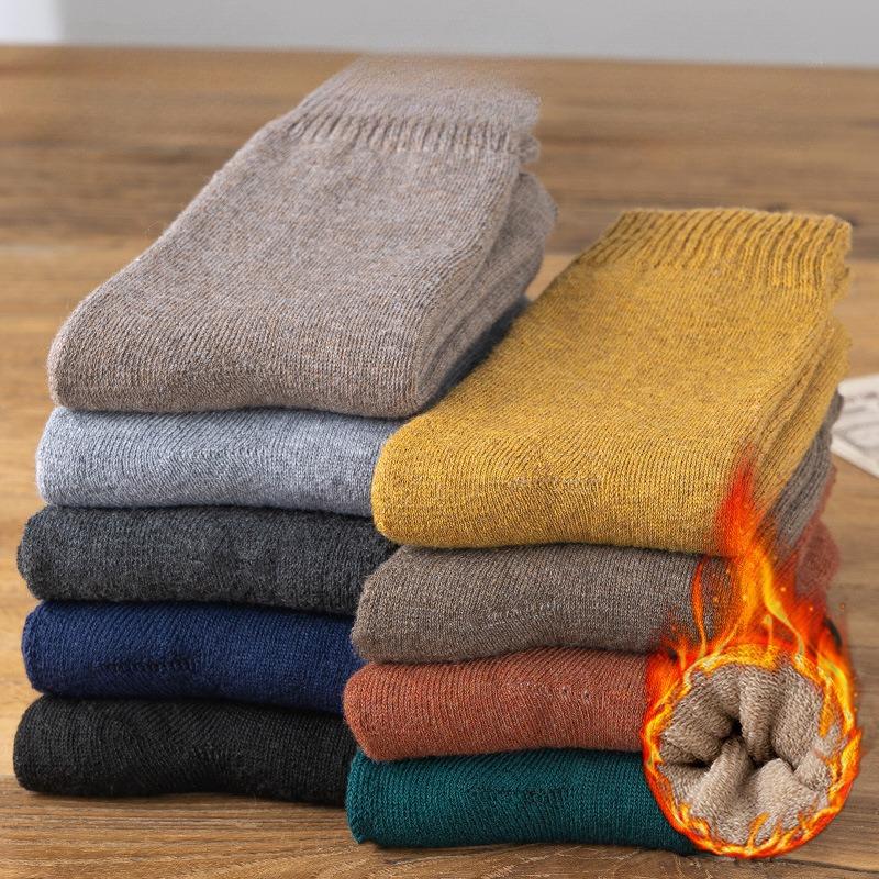 5 Pairs of Thickened and Fleece Warm Loop Socks, Mid-calf Sweat-absorbing and Breathable, Suitable for Both Men and Women, Versatile Towel Socks 5 pairs чорний
5 Pairs of Thickened and Fleece Warm Loop Socks, Mid-calf Sweat-absorbing and Breathable, Suitable for Both Men and Women, Versatile Towel Socks 5 pairs чорний