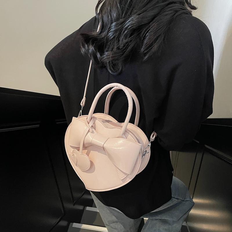 Kawaii Girls Bow Knot Handbag Japanese Lolita Heart Shape PU Leather Crossbody Shoulder Bag For Women Pink Small Top Handle Bag
Kawaii Girls Bow Knot Handbag Japanese Lolita Heart Shape PU Leather Crossbody Shoulder Bag For Women Pink Small Top Handle Bag