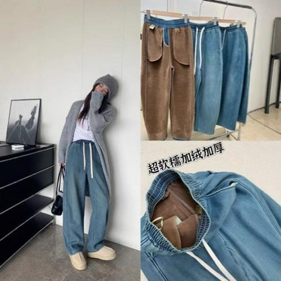 2025 A/W Women s High Waist Plus Velvet Harem Jeans - Thick, Loose Fit, Plus Size Casual Long Pants. S
2025 A/W Women s High Waist Plus Velvet Harem Jeans - Thick, Loose Fit, Plus Size Casual Long Pants. S