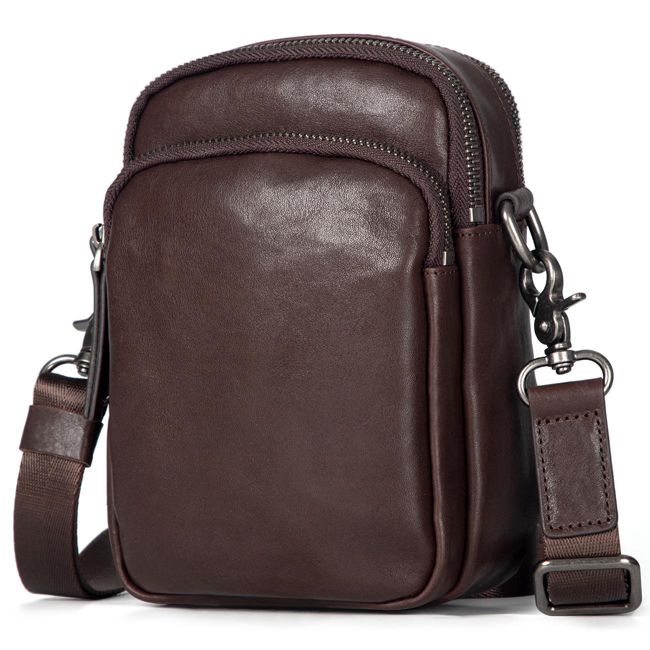 Men s Crossbody Bag Made of Genuine Leather, Top Layer Cowhide, Korean Version, Casual Retro Texture, Single Shoulder Bag, Men s Bag темно-коричневого кольору
Men s Crossbody Bag Made of Genuine Leather, Top Layer Cowhide, Korean Version, Casual Retro Texture, Single Shoulder Bag, Men s Bag темно-коричневого кольору