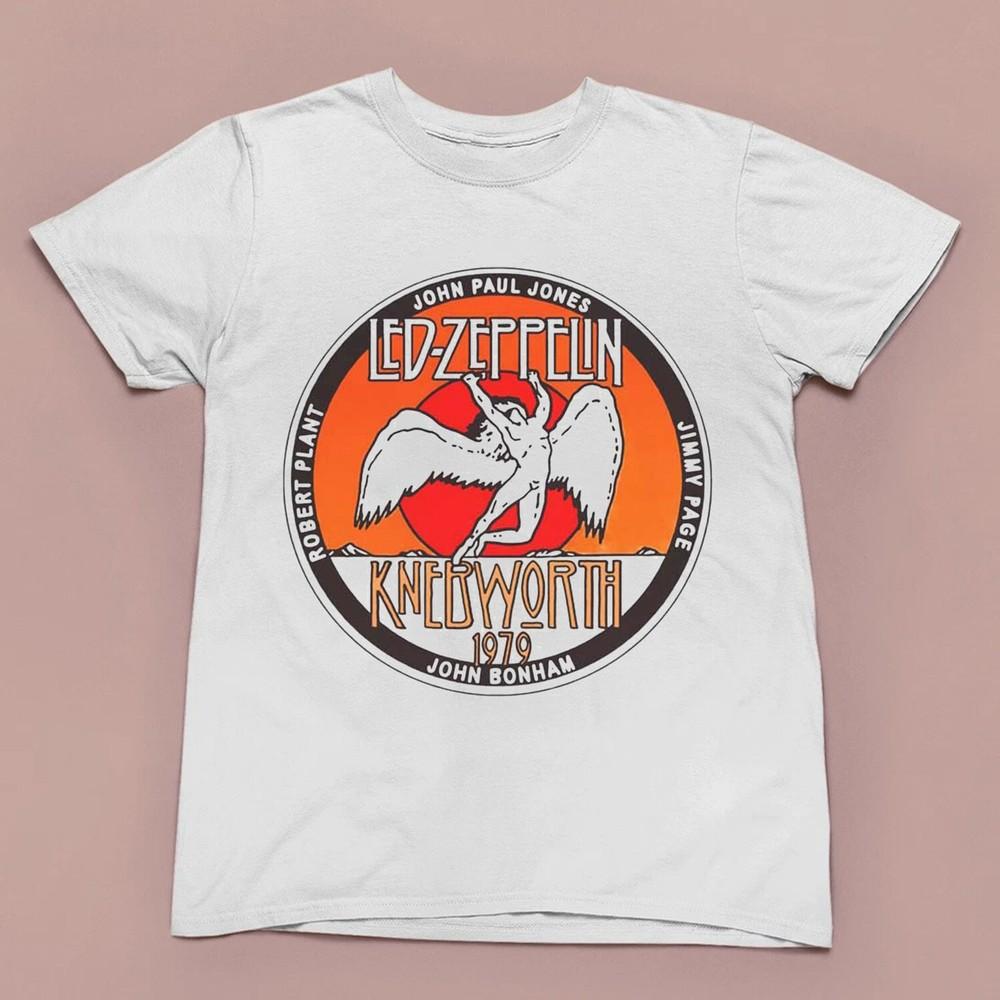 Rare Led Zeppelin Knebworth 1979 T-Shirt, Unisex White T-shirt, Size S-5XL Unisex T-Shirt XXL
Rare Led Zeppelin Knebworth 1979 T-Shirt, Unisex White T-shirt, Size S-5XL Unisex T-Shirt XXL