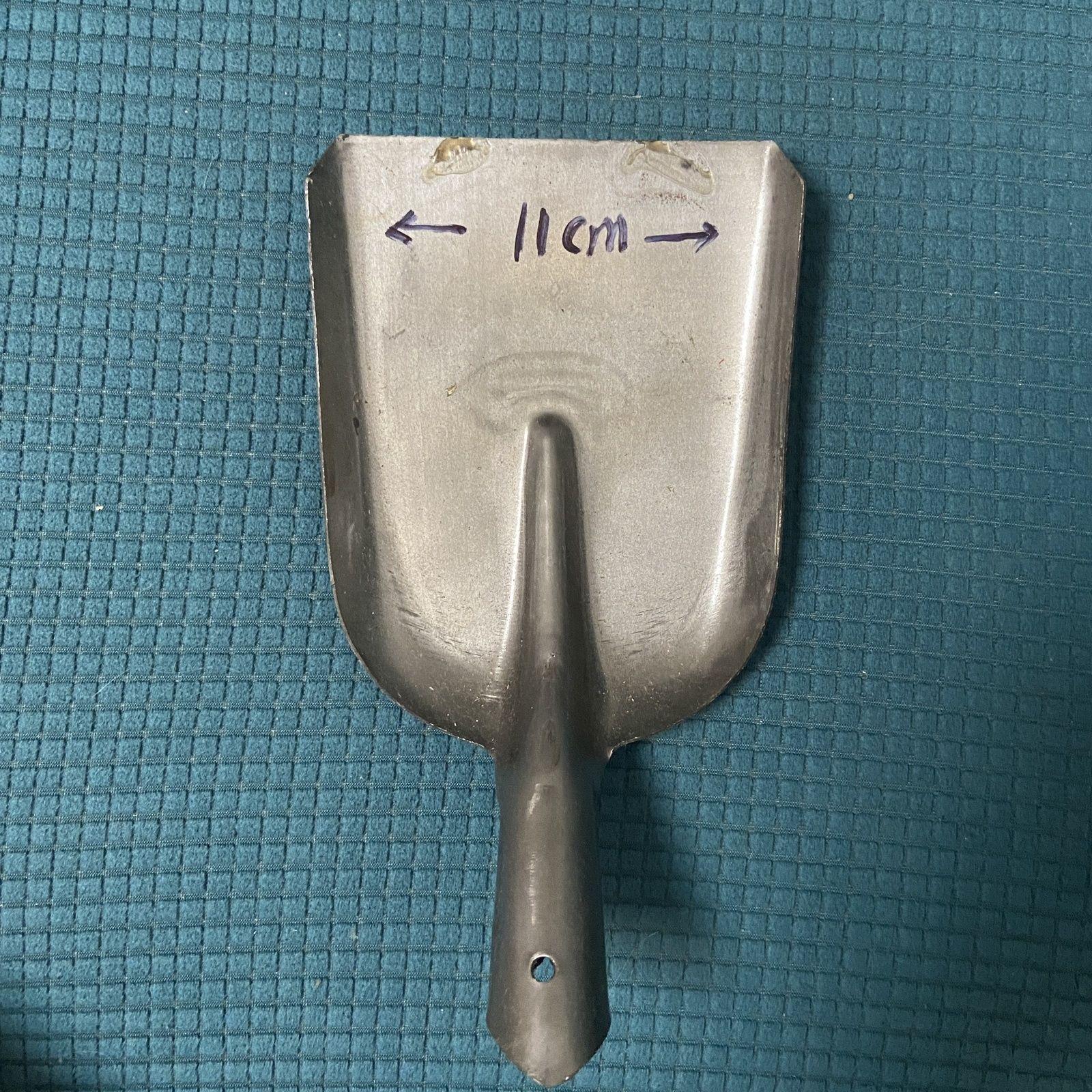 Железная лопата: Маленький, Портативный, Утолщенный Угольный и Сельскохозяйственный Инструмент
Железная лопата: Маленький, Портативный, Утолщенный Угольный и Сельскохозяйственный Инструмент