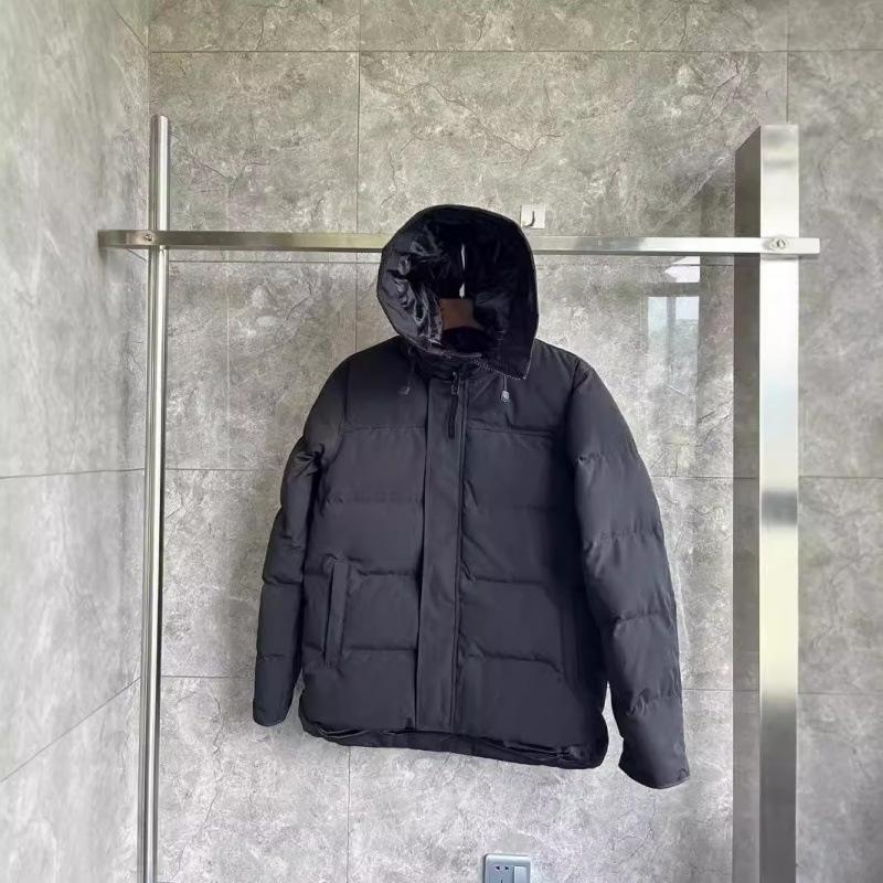 Macmillan Canadian Style Goose Down Jacket, Model 3804M XXL
Macmillan Canadian Style Goose Down Jacket, Model 3804M XXL