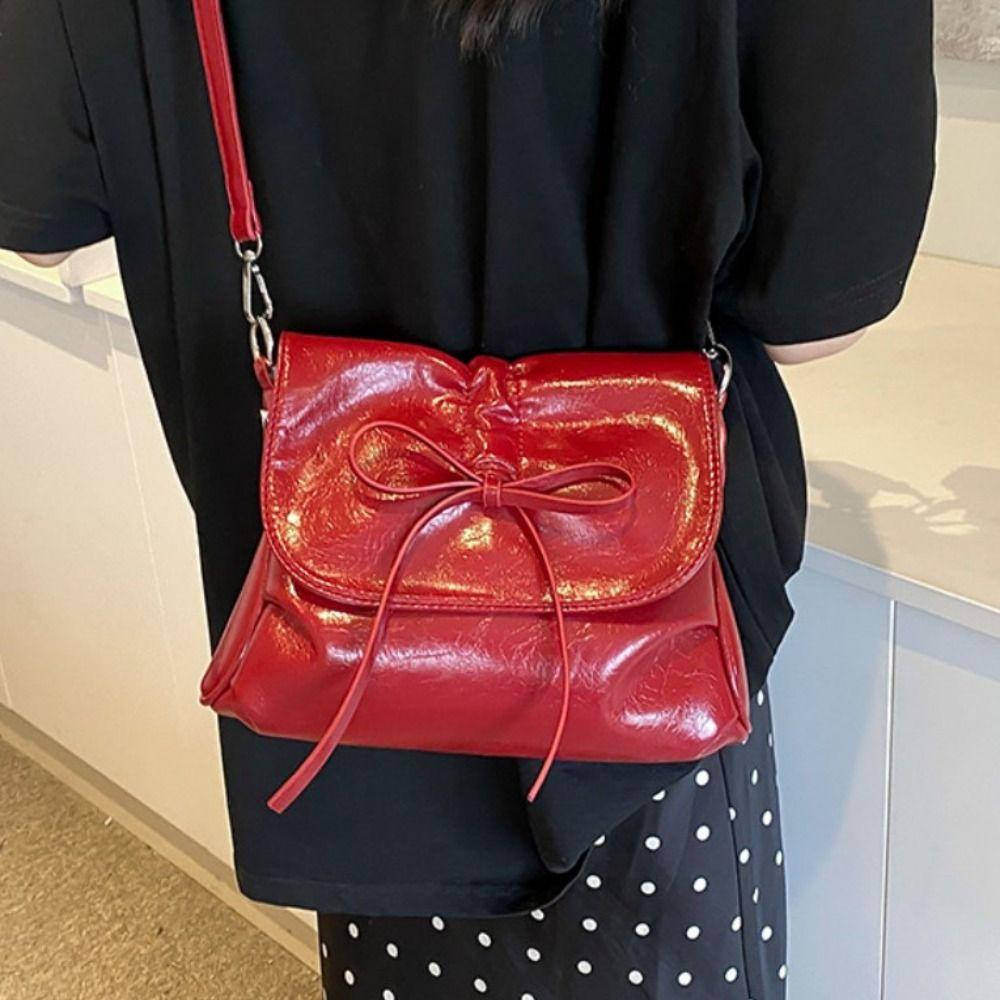 French Style Bowknot Underarm Bag Commuting Leather Crossbody Bag Y2K Bow Shoulder Bag Girls
French Style Bowknot Underarm Bag Commuting Leather Crossbody Bag Y2K Bow Shoulder Bag Girls