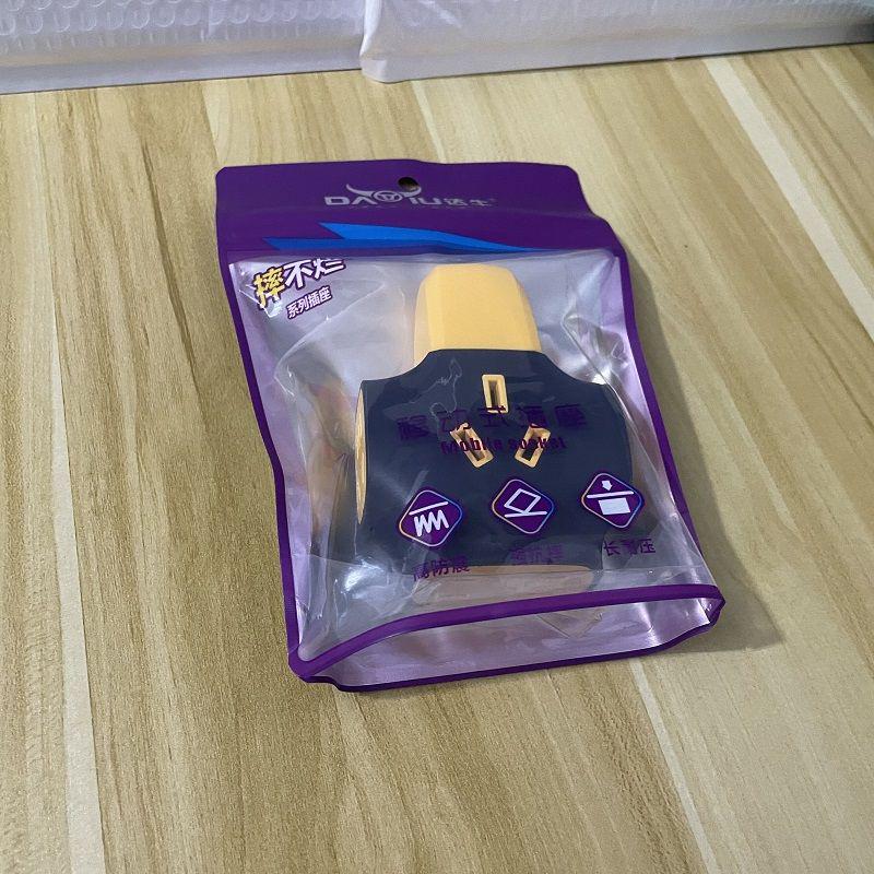 Anti-Drop, Self-Locking Multi-Hole Power Strip
Anti-Drop, Self-Locking Multi-Hole Power Strip