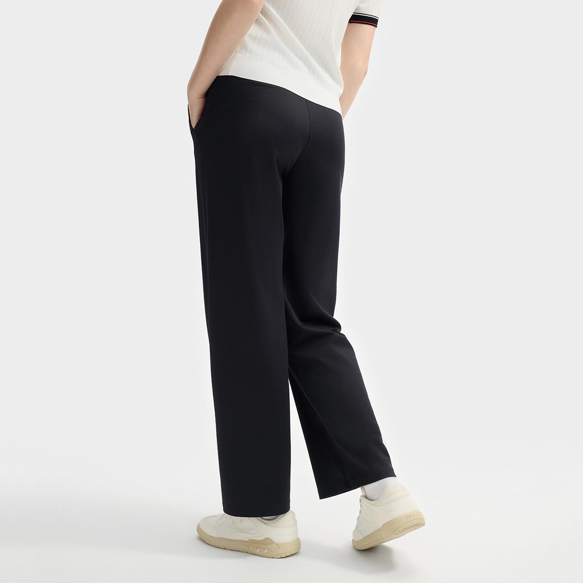 Новые повседневные брюки FILA женские, цвет легендарный синий F11W523603F-NV 160/62A/S
Новые повседневные брюки FILA женские, цвет легендарный синий F11W523603F-NV 160/62A/S