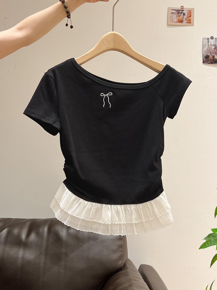 Red slanted shoulder bow design short-sleeved T-shirt women s summer new lace lace splicing top XL чорний
Red slanted shoulder bow design short-sleeved T-shirt women s summer new lace lace splicing top XL чорний