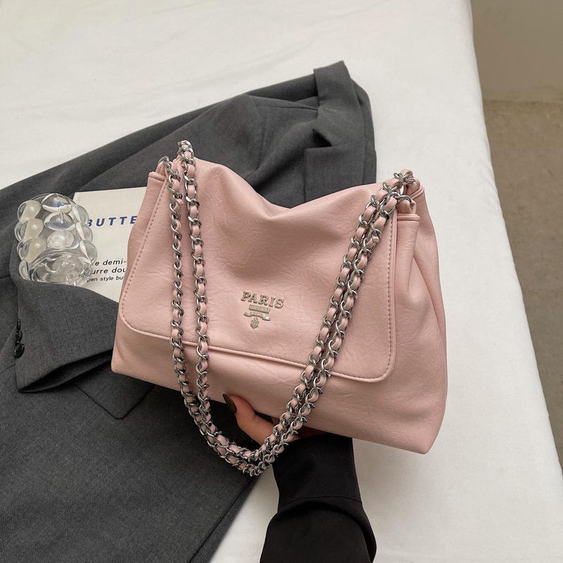 2025 new trendy fashion casual summer small bag women s bow handbag large capacity shoulder messenger bag
2025 new trendy fashion casual summer small bag women s bow handbag large capacity shoulder messenger bag