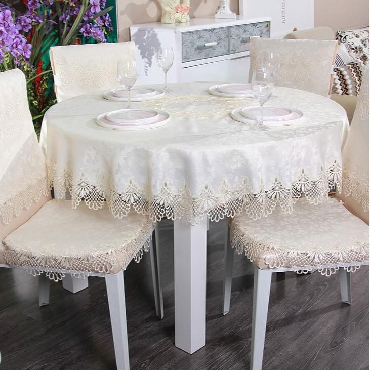 European Lace Round Tablecloth Hotel Home Restaurant Decoration Fabric Round Table Jacquard Weaving Dust Cover Anti Fouling and Easy To Clean TableMat diameter 110cm
European Lace Round Tablecloth Hotel Home Restaurant Decoration Fabric Round Table Jacquard Weaving Dust Cover Anti Fouling and Easy To Clean TableMat diameter 110cm