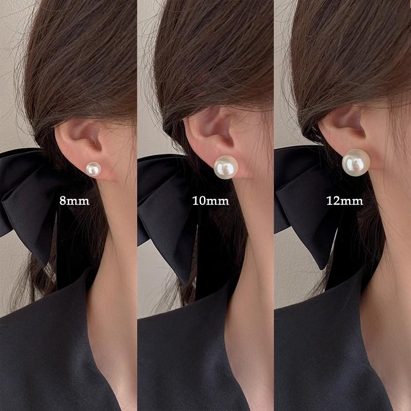 High-end High-quality Pearl Earrings for Women with Niche Design Earrings Light Luxury Ear Buckles
High-end High-quality Pearl Earrings for Women with Niche Design Earrings Light Luxury Ear Buckles